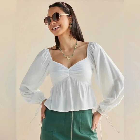 Francesca's White Lindsey Tie Cinched Blouse Small - Picture 3 of 4